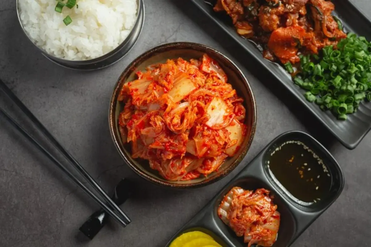 Descubra tudo sobre Kimchi e explore comigo essa comida coreana